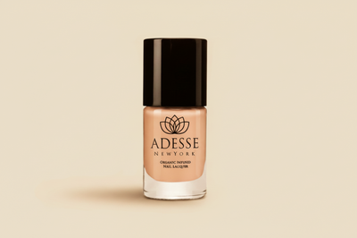 Adesse New York Gel Effect Nail Lacquer – No Tan Lines